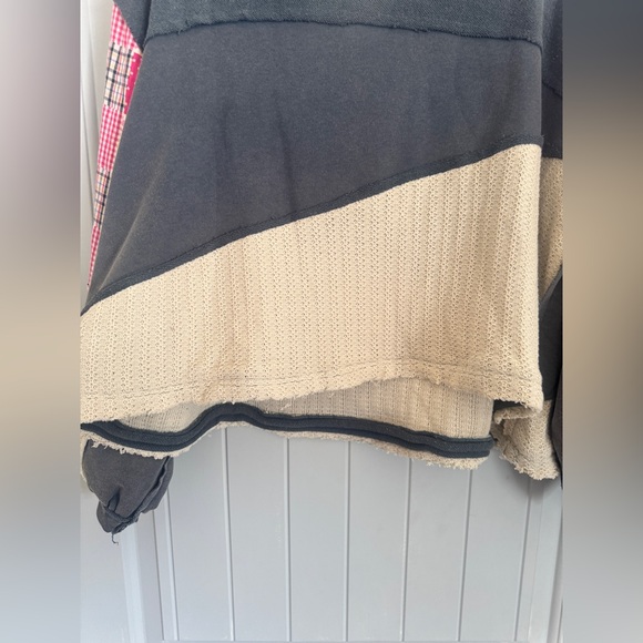POL Patchwork Peace Sign Top NWOT Boho Cottagecore Festival Pullover - Picture 12 of 13